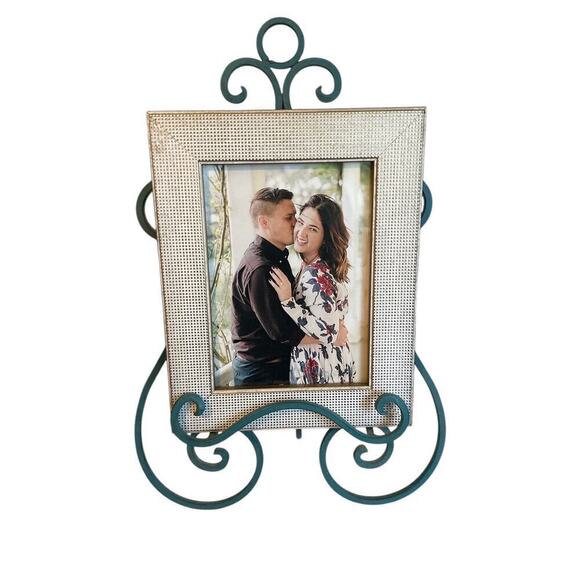 Turquoise Metal Easel 15 x10 Decorative Frame Holder Antiqued Large Curve Scroll - Picture 1 of 5